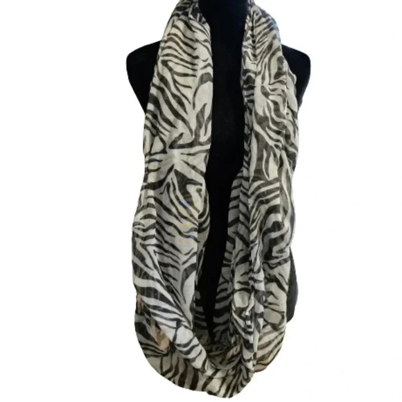 Zebra Print Infinity Scarf - Picture 2 of 4